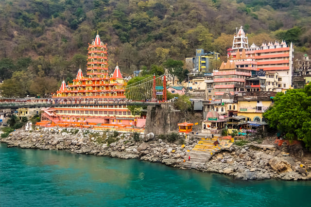 Dehradun to Rishikesh Cab